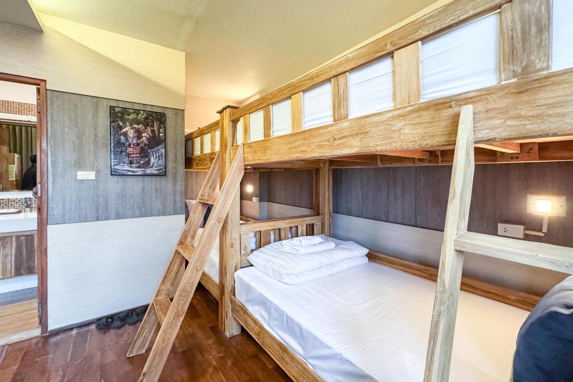 Goya Hotel チエンマイ 部屋 写真